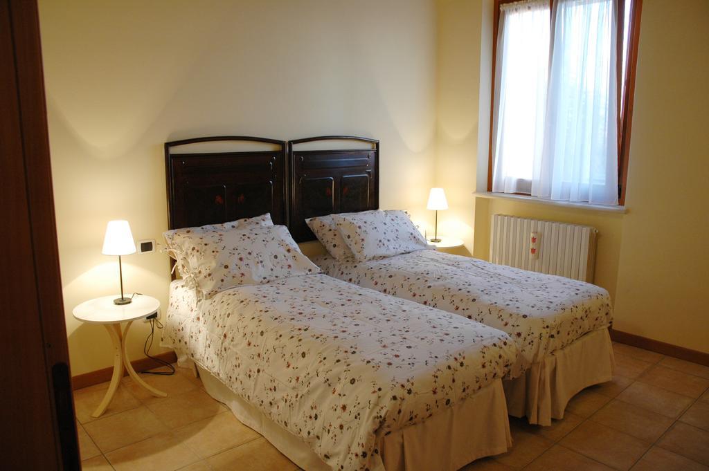 Agriturismo Al Barco Guest House Sommacampagna Room photo